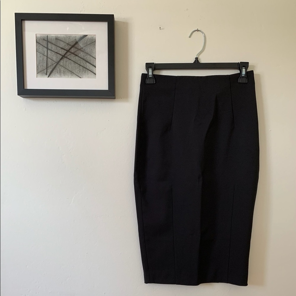 H&M Black Pencil Skirt New NWOT Size 4